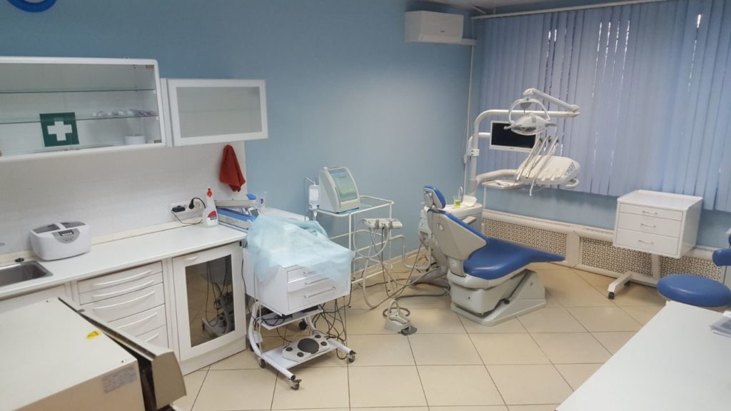 Стоматологическая клиника "Элидент" в Москве, установка протезов, лечение зубов.